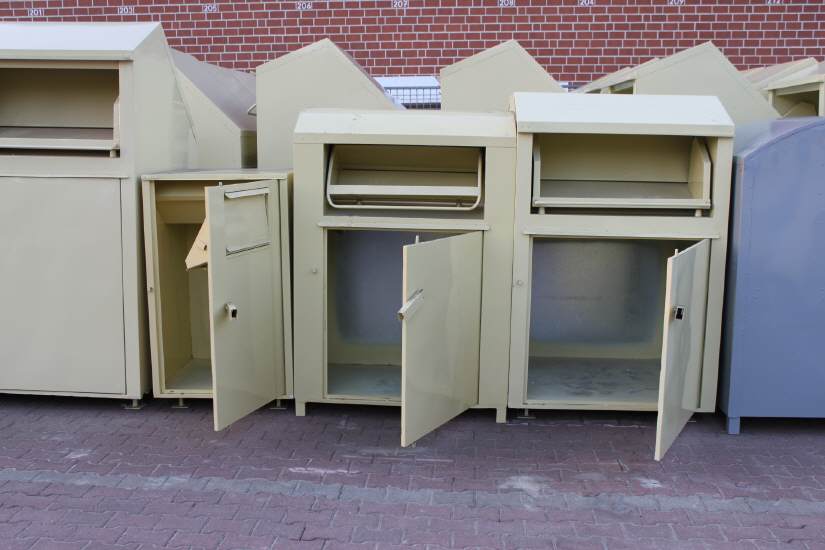 Altkleider- und Schuhcontainer 5